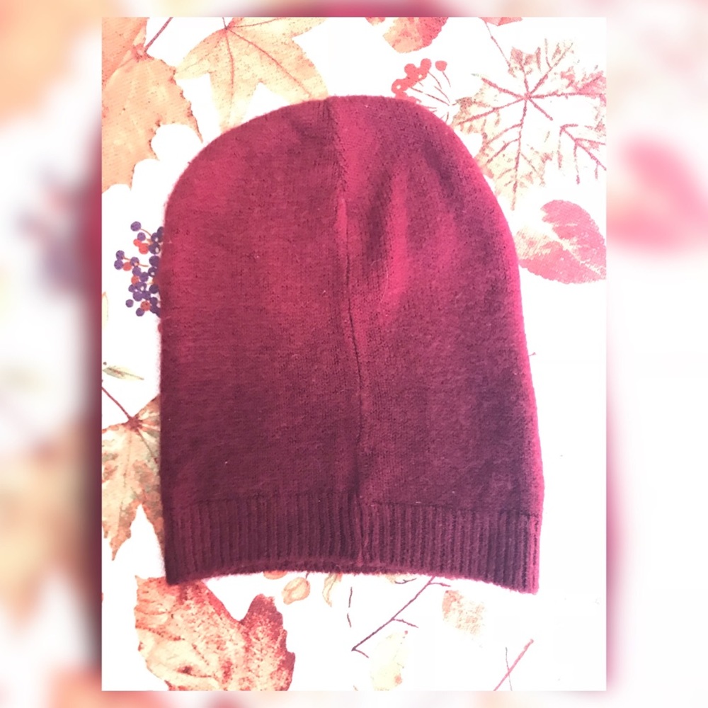 Ombre colored slouchy beanie
